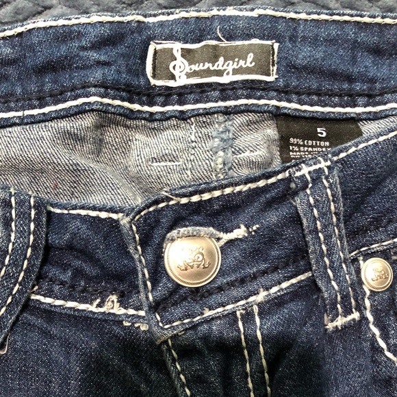 Jeans - Picture 3 of 6